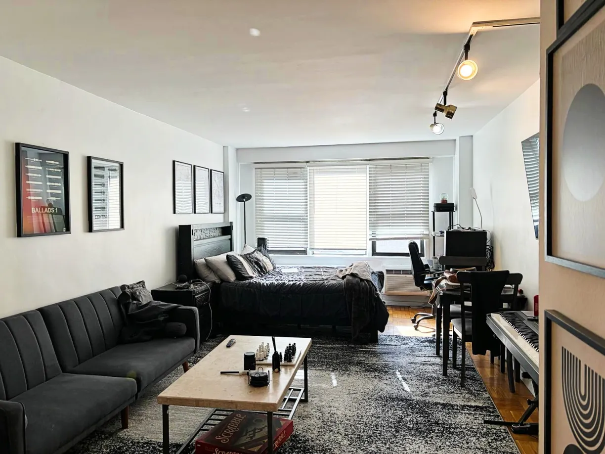 New York City Real Estate | View 220 East 54th Street, 8L | 1 Bath