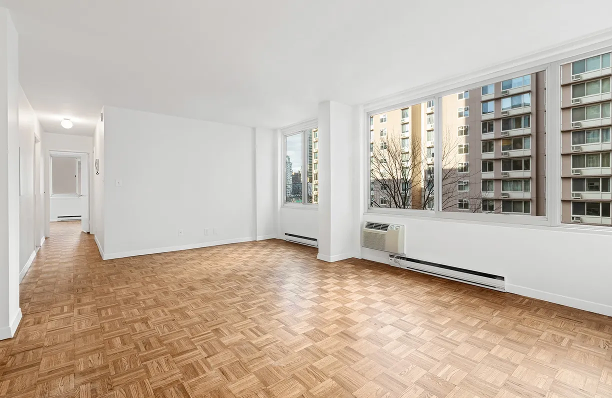 New York City Real Estate | View 555 Main Street, 502 | 2 Beds, 2 Baths