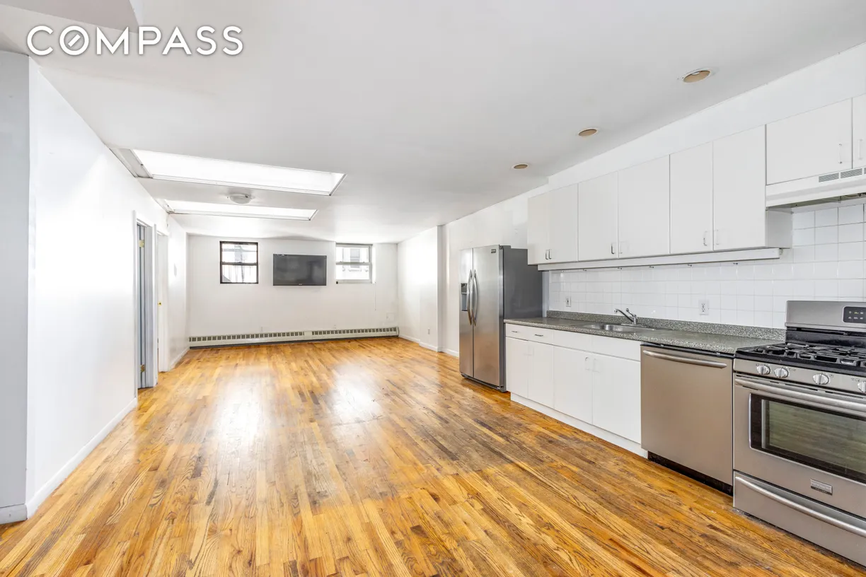 New York City Real Estate | View 75 Chambers Street, PH | 3 Beds, 2 Baths