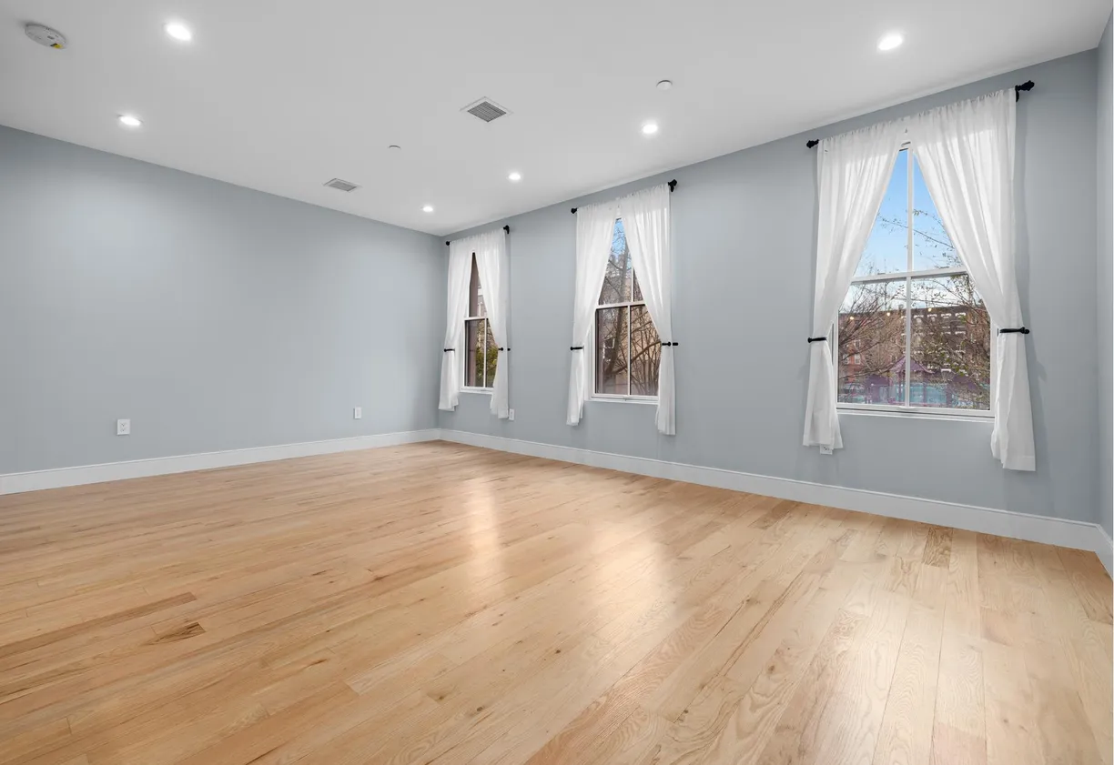 New York City Real Estate | View 351 Warren Street, 2 | 2 Beds, 2 Baths