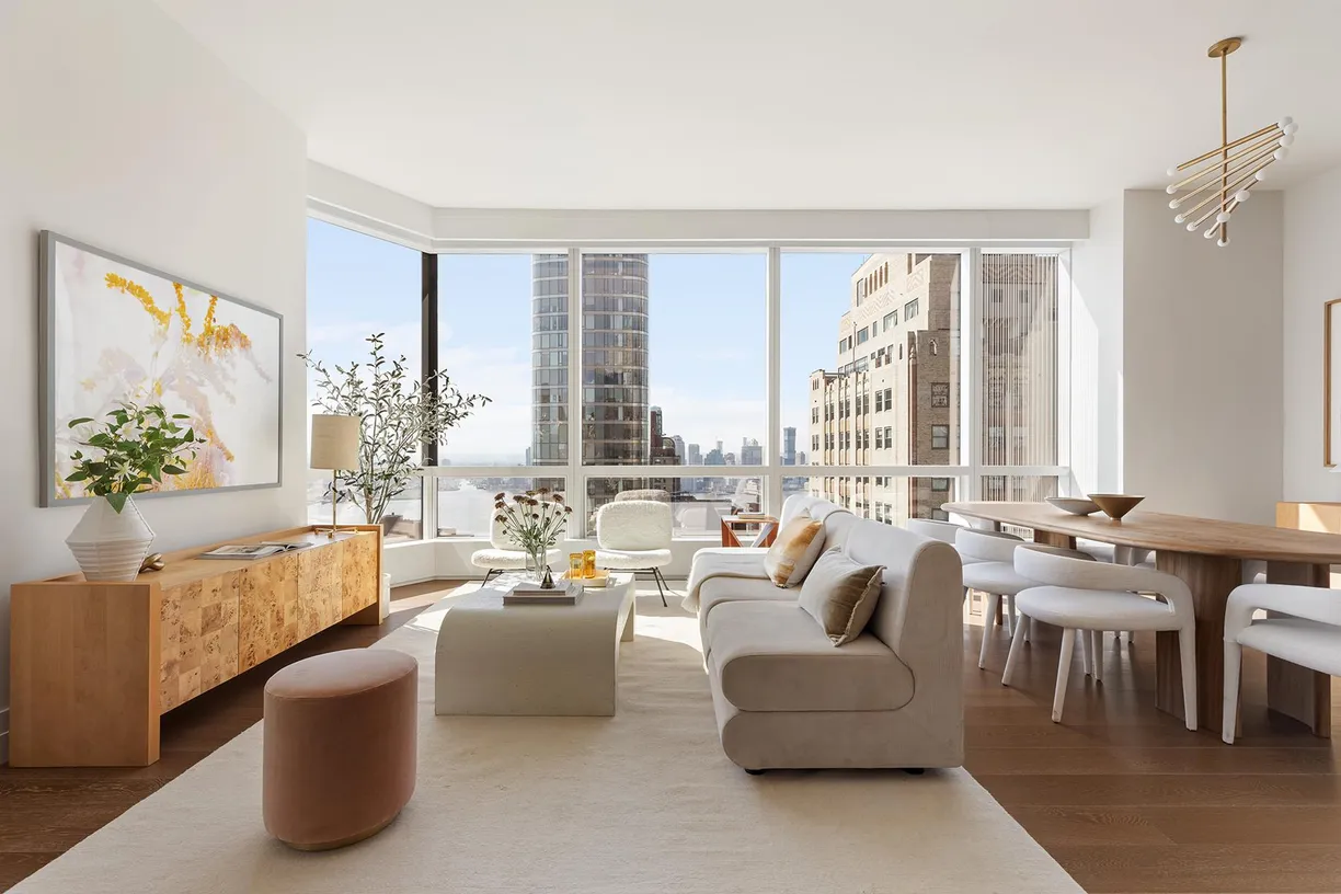 New York City Real Estate | View 77 Greenwich Street, 32B | 2 Beds, 3 Baths