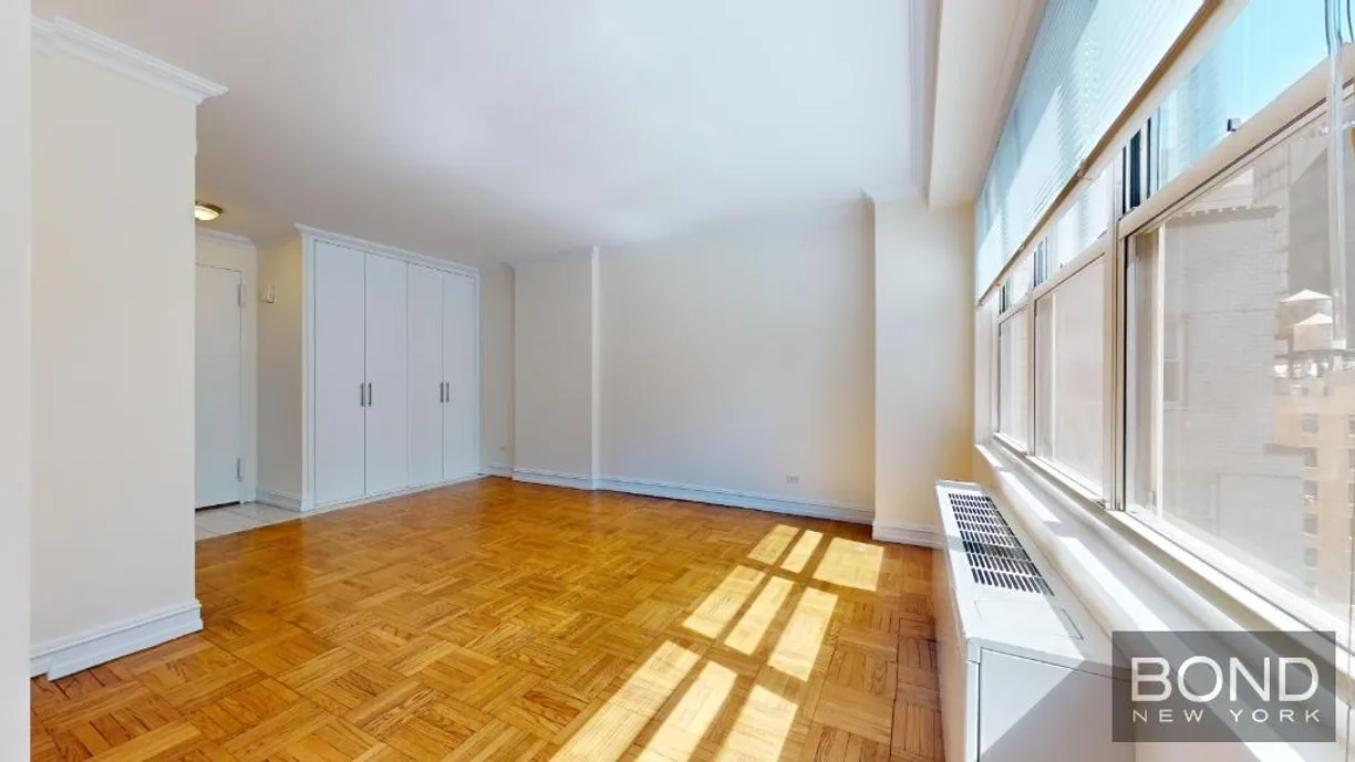 New York City Real Estate | View 888 Eighth Avenue, 20U | 1 Bath