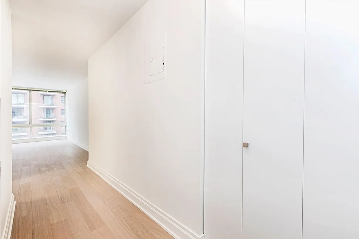 New York City Real Estate | View 240 East 86th Street, 12J | room 2