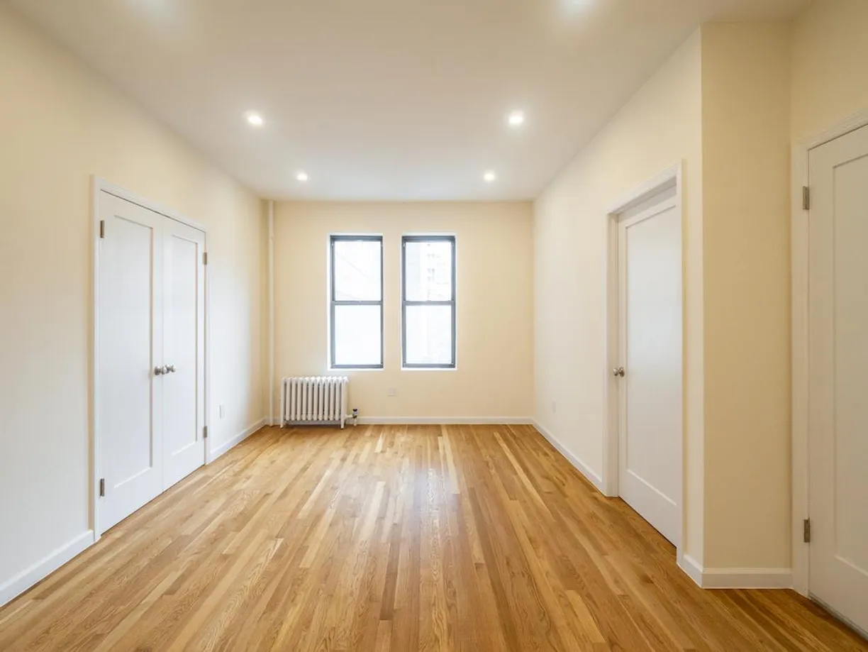 New York City Real Estate | View 225 West End Avenue, 55 | 3 Beds, 1 Bath