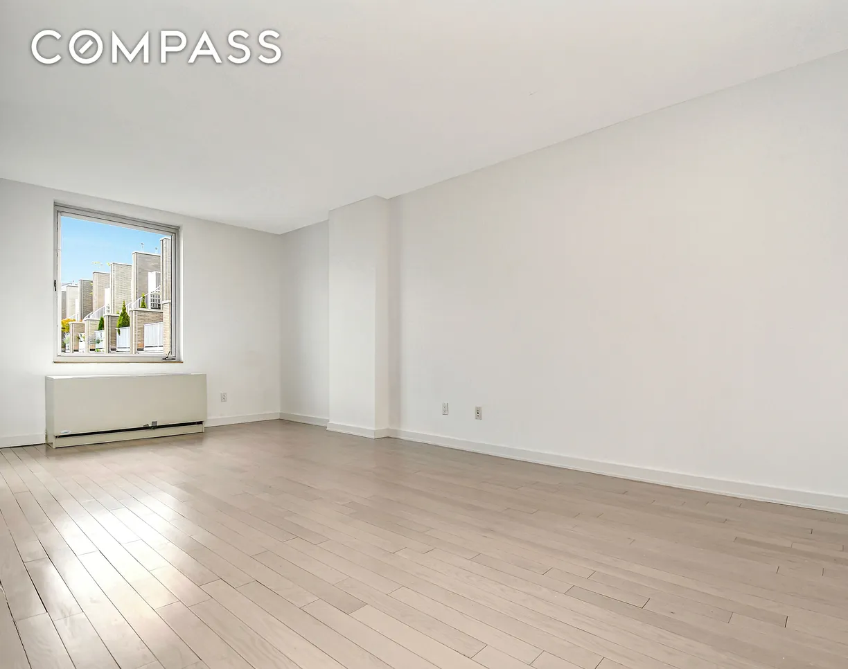 New York City Real Estate | View 250 Bedford Avenue, 129503 | 1 Bath