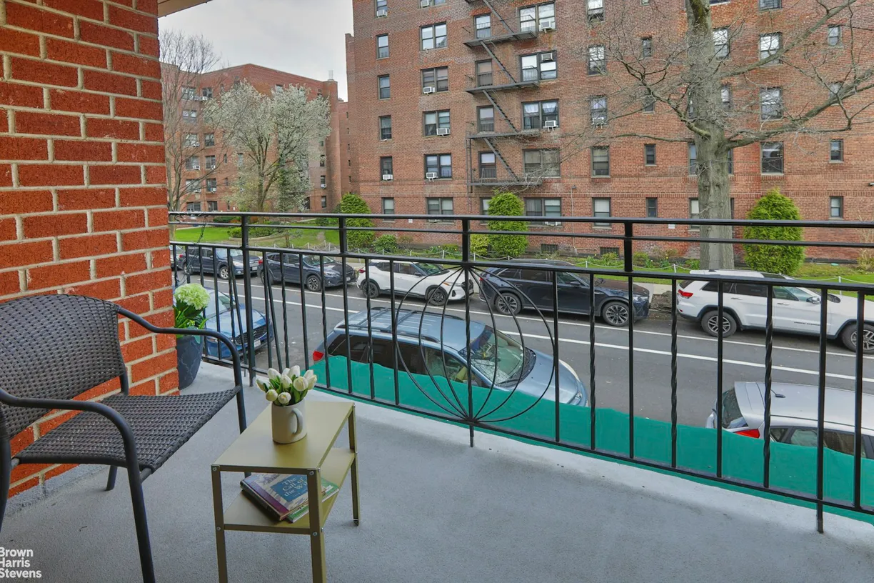 New York City Real Estate | View 26 Oliver Street, 2B | 1 Bed, 1 Bath