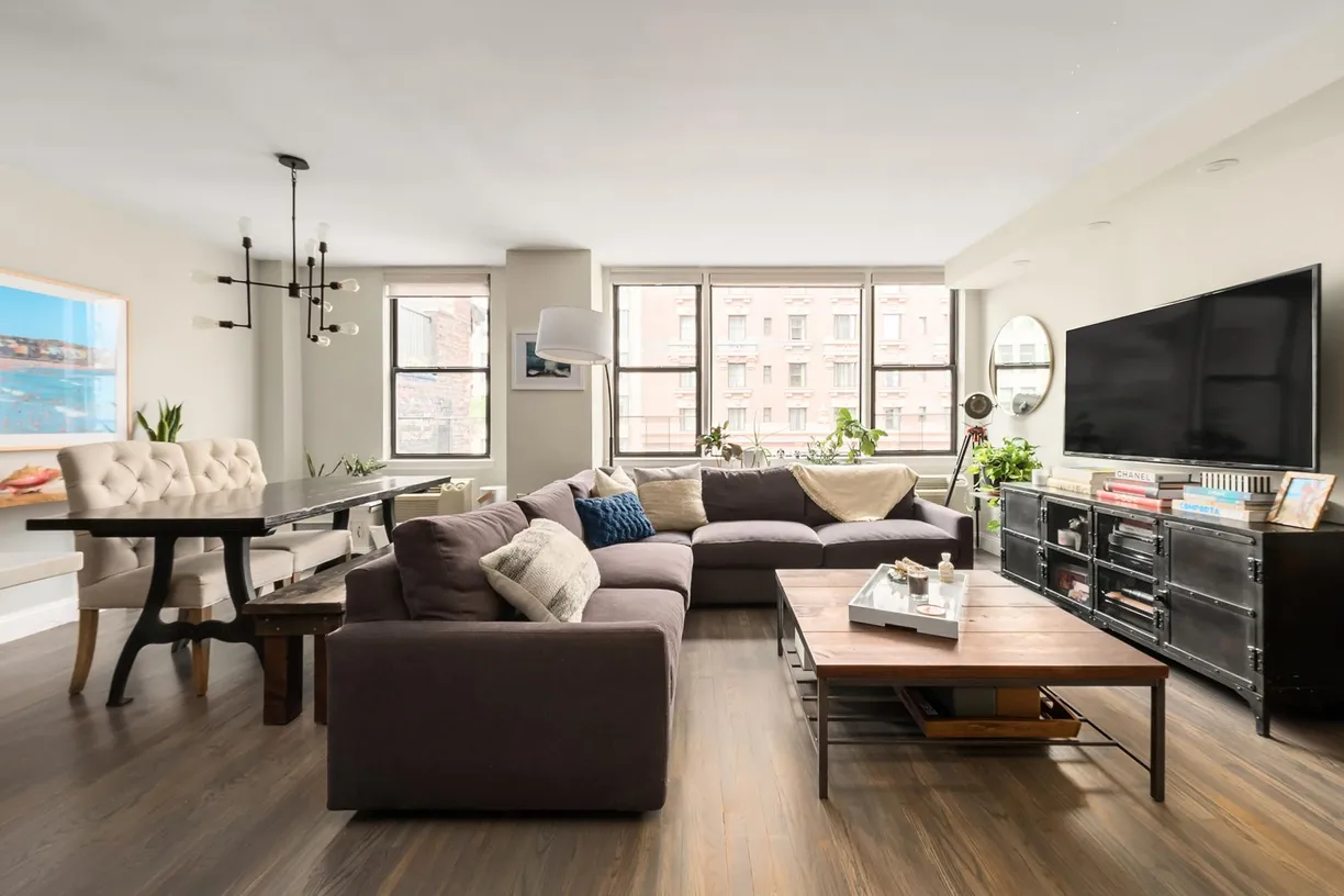 New York City Real Estate | View 200 W 79th Street, 5D | 1 Bed, 1 Bath