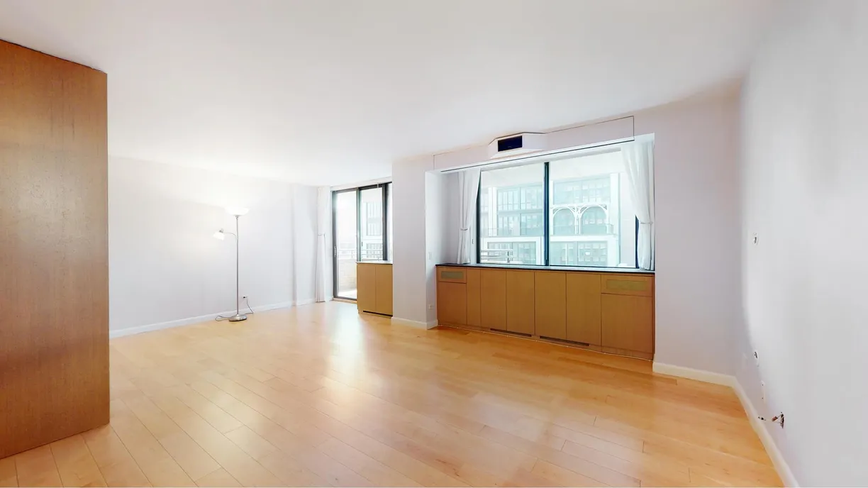 New York City Real Estate | View 275 W 96th Street, 20F | room 1