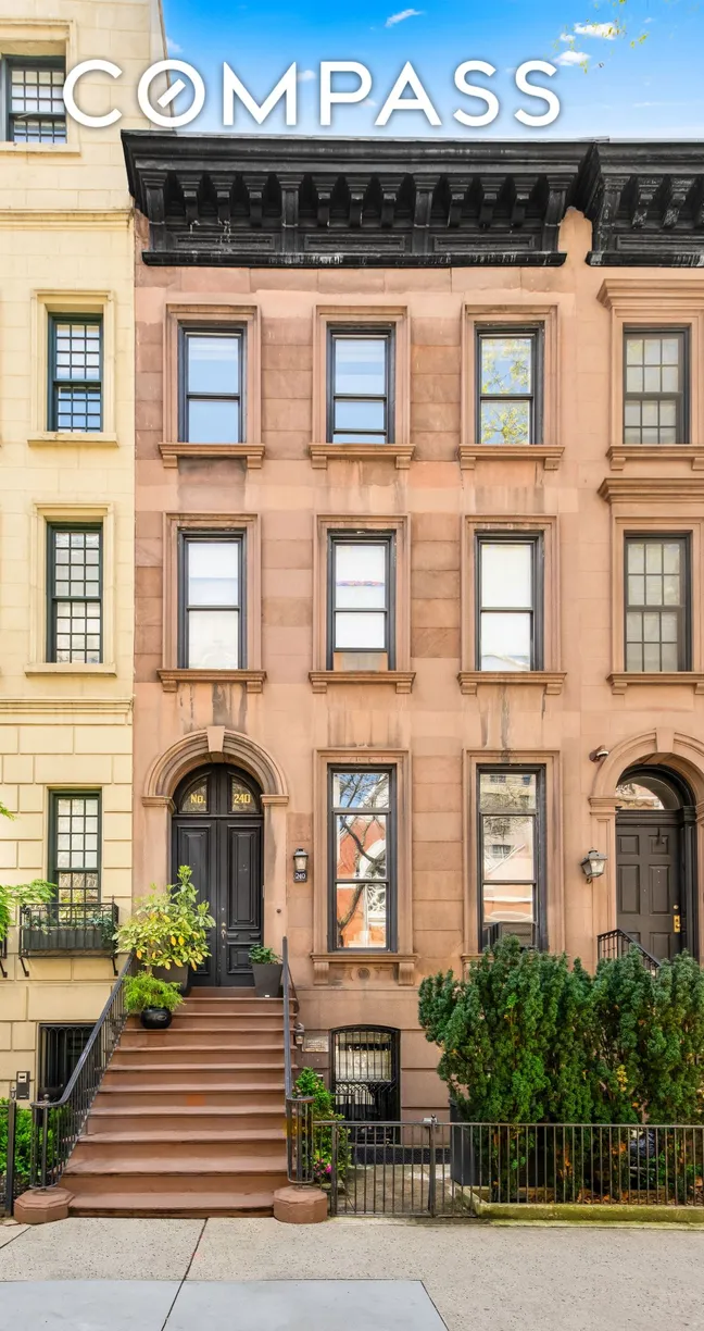 New York City Real Estate | View 240 E 62nd Street | 5 Beds, 4 Baths