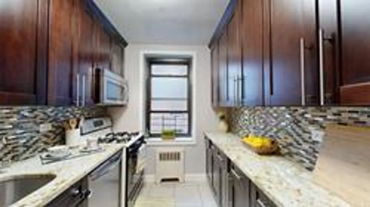 New York City Real Estate | View 88-09 Northern Boulevard, A301 | room 2