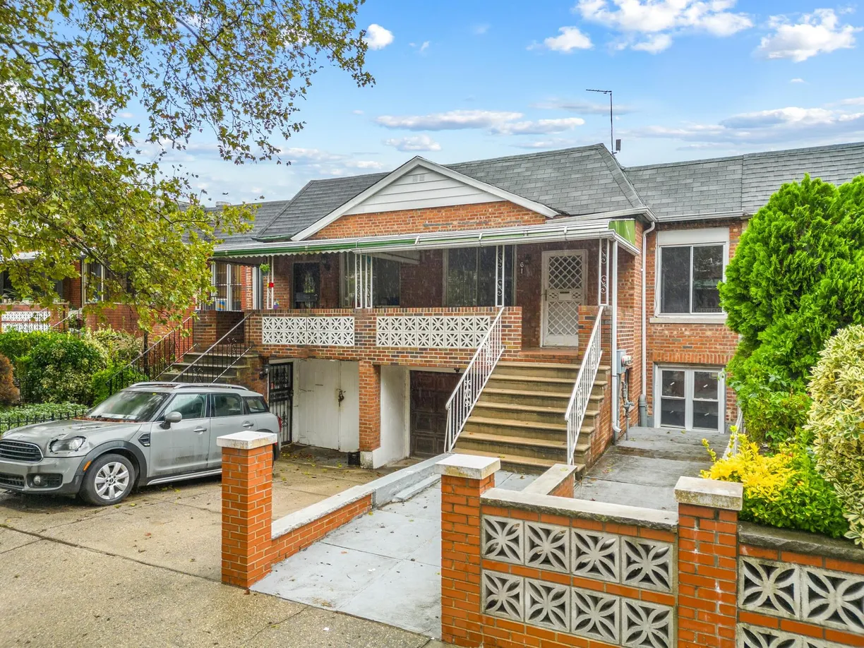 New York City Real Estate | View 61 E 54th Street | 3 Beds, 2 Baths