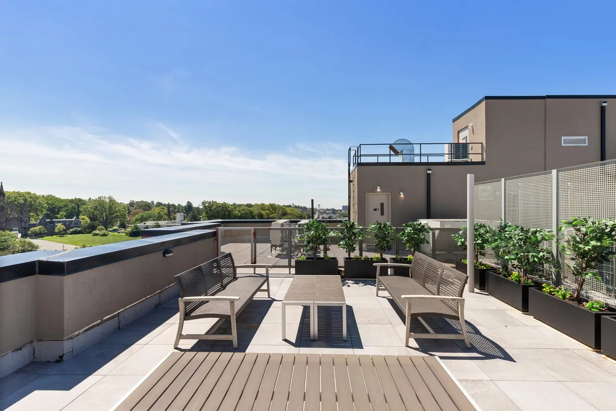 New York City Real Estate | View 734 5th Avenue, 2D | room 2