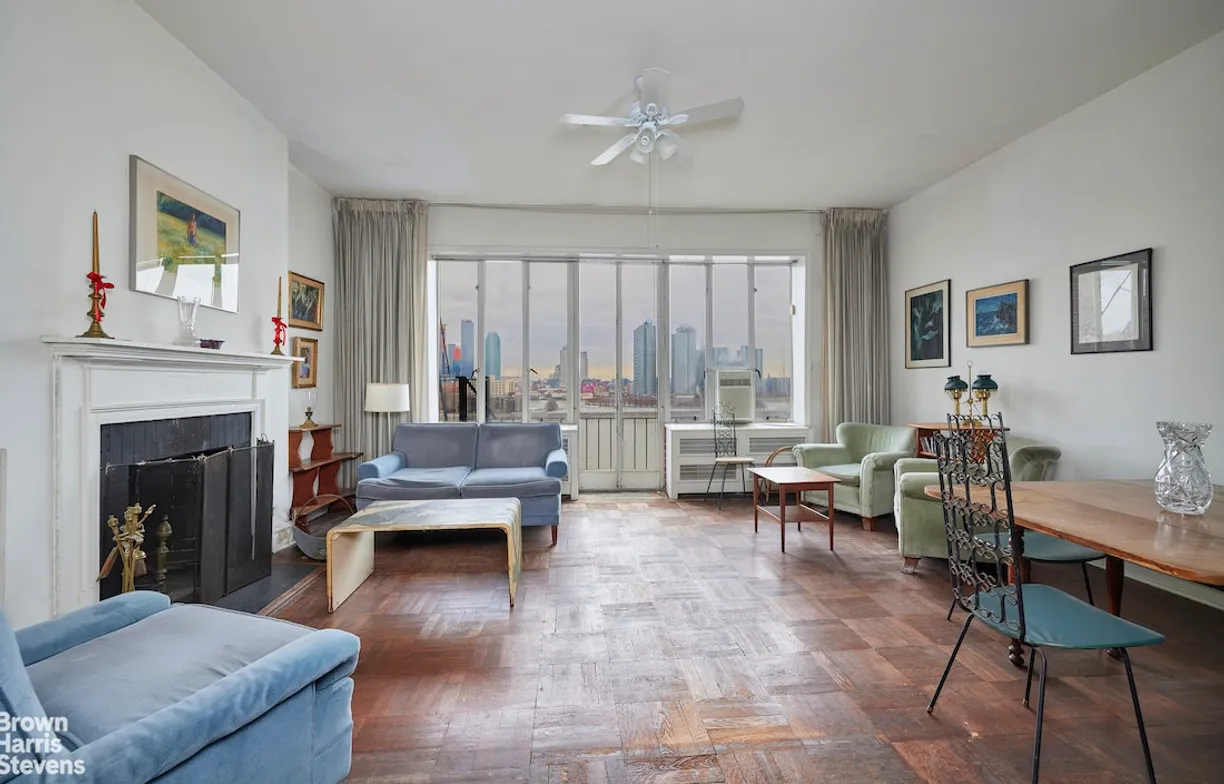 New York City Real Estate | View 1 Beekman Place, 705 | 1 Bed, 1 Bath