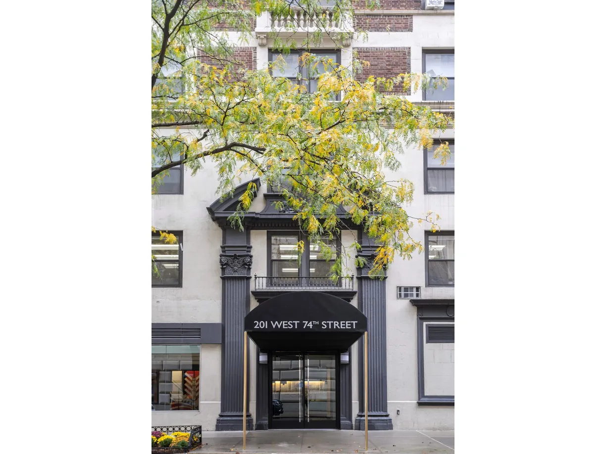 New York City Real Estate | View 201 W 74th Street, 11E | room 2
