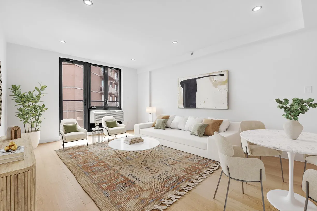New York City Real Estate | View 116-17 Grosvenor Lane, 2C | room 1