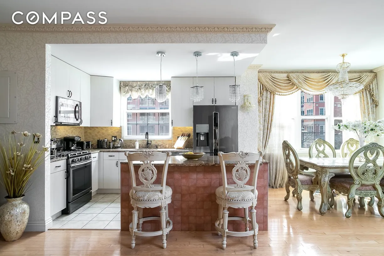 New York City Real Estate | View 135 Oceana Drive E, 2C | 3 Beds, 3 Baths