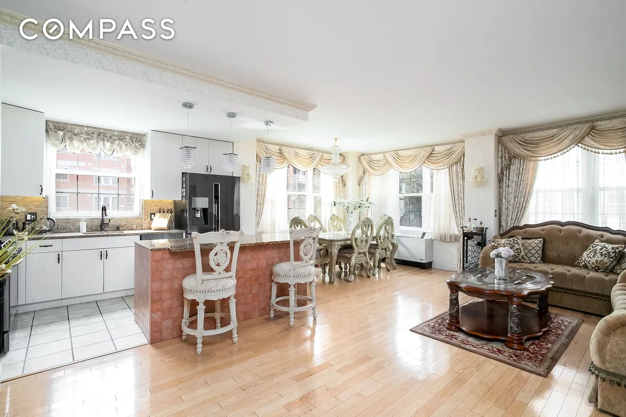 New York City Real Estate | View 135 Oceana Drive E, 2C | room 1