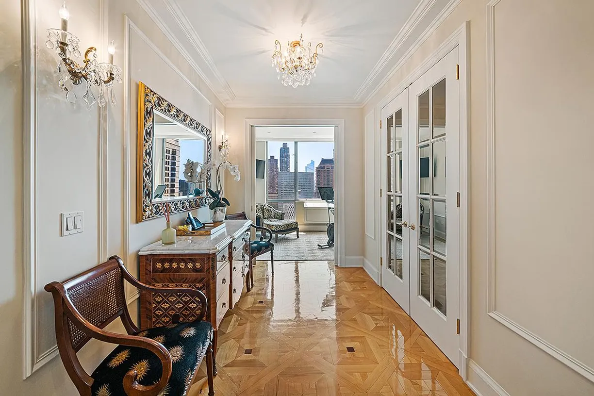 New York City Real Estate | View 1965 Broadway, 26E | room 1