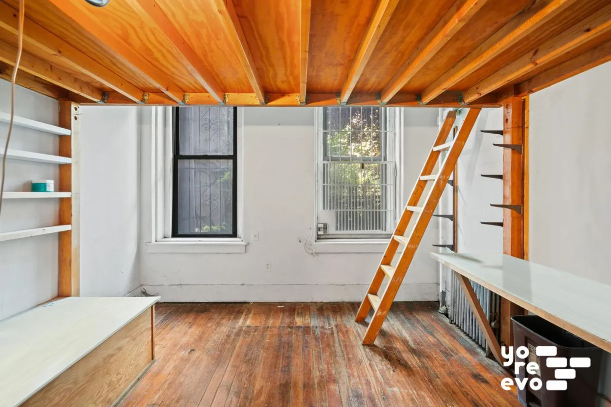 New York City Real Estate | View 633 6 E 11th Street, 3 | 1 Bed, 1 Bath