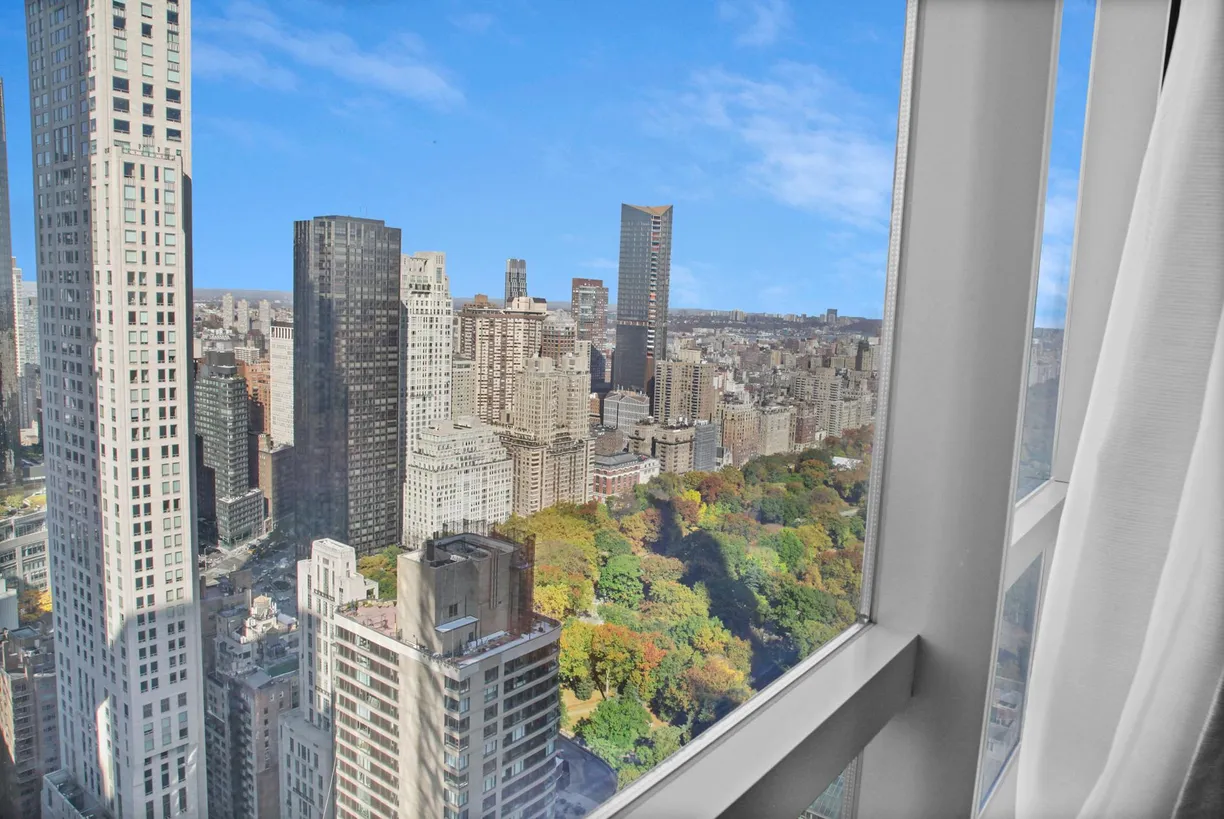 New York City Real Estate | View 157 W 57th Street, 47B | room 1