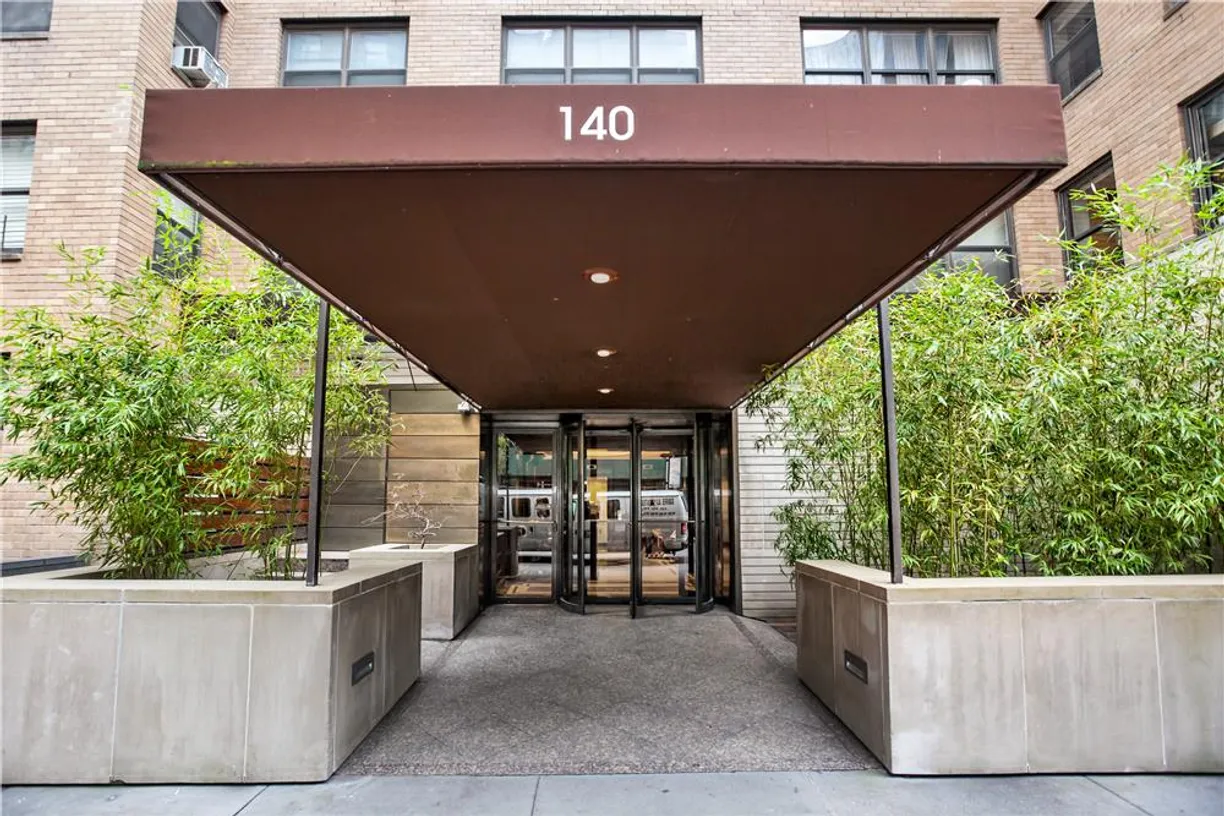 New York City Real Estate | View 140 E 56th Street, 7H | 1 Bed, 1 Bath