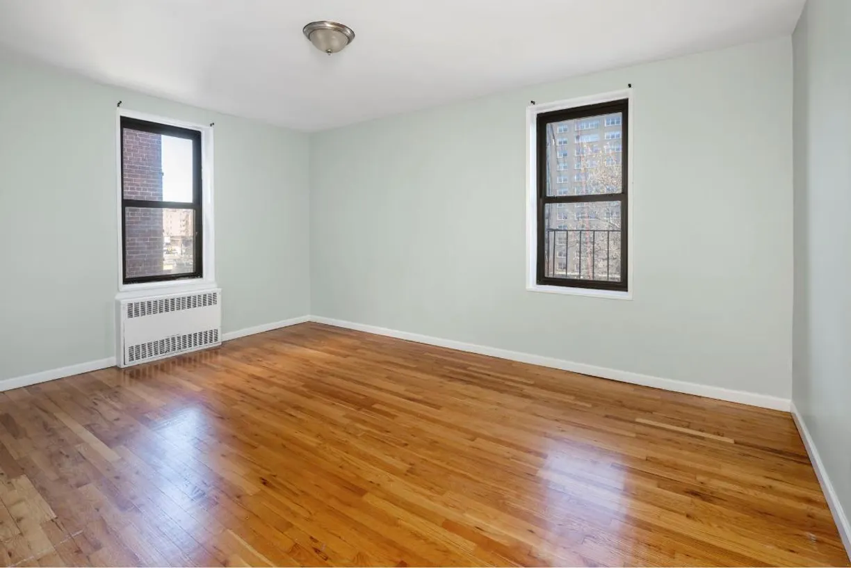 New York City Real Estate | View 160 Ocean Parkway, 4F | room 1