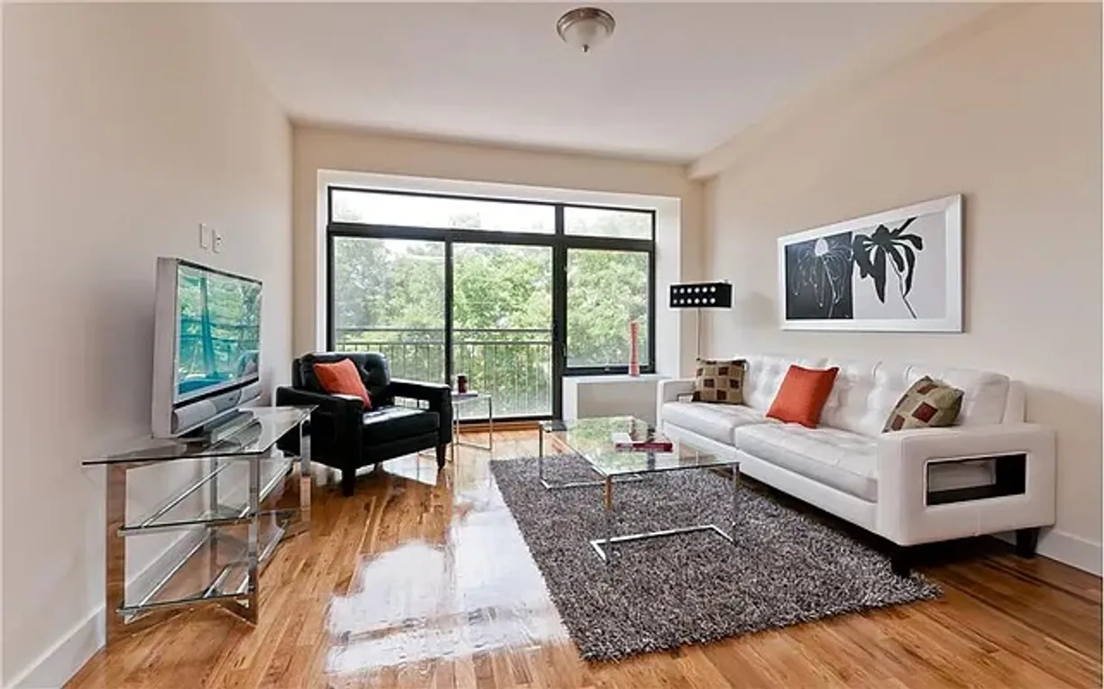 New York City Real Estate | View 225 E 111th Street, 2A | 1 Bed, 1 Bath