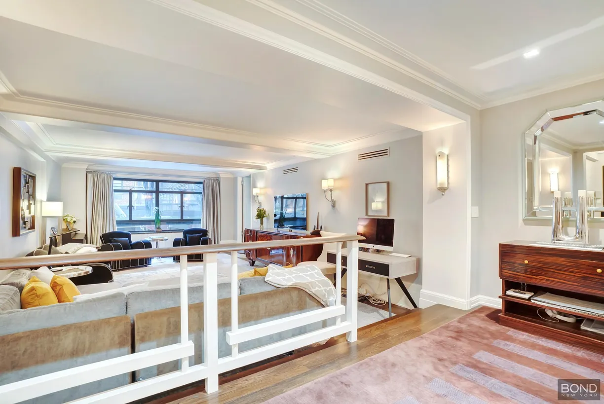 New York City Real Estate | View 19 E 88th Street, 2D | 2 Beds, 2 Baths
