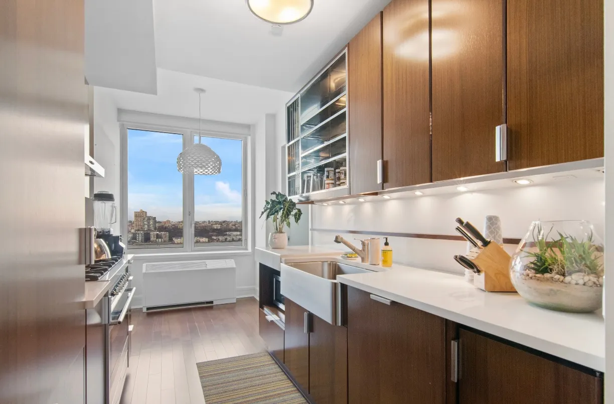 New York City Real Estate | View 60 Riverside Boulevard, 2801 | room 1
