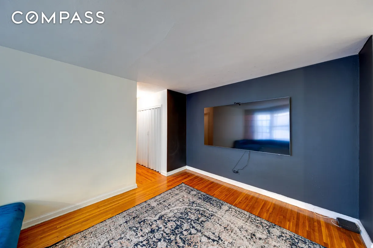 New York City Real Estate | View 373 Avenue S, 2E | 1 Bed, 1 Bath