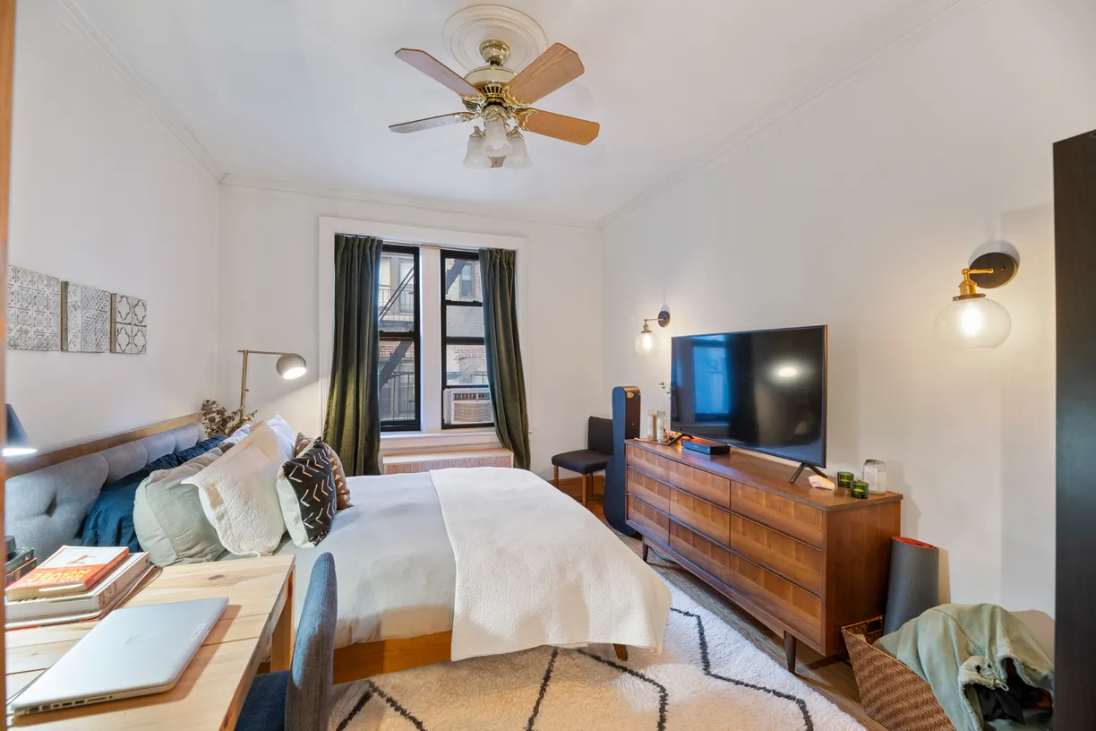 New York City Real Estate | View 170 E 94th Street, 5E | room 1