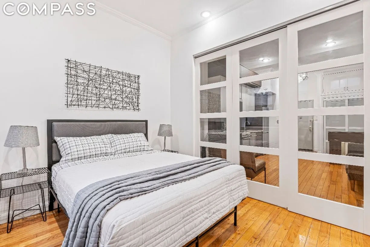 New York City Real Estate | View 230 East 52nd Street, 1E | room 2