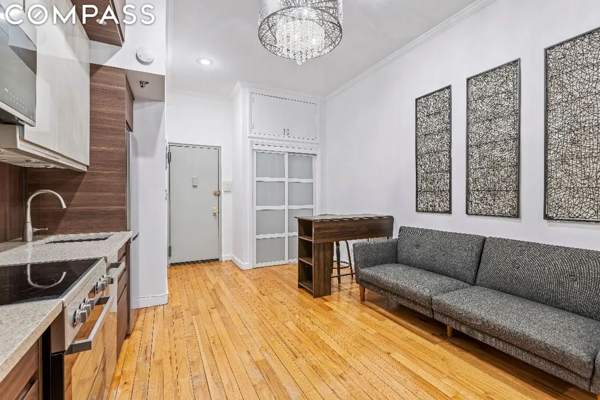New York City Real Estate | View 230 East 52nd Street, 1E | 1 Bed, 1 Bath