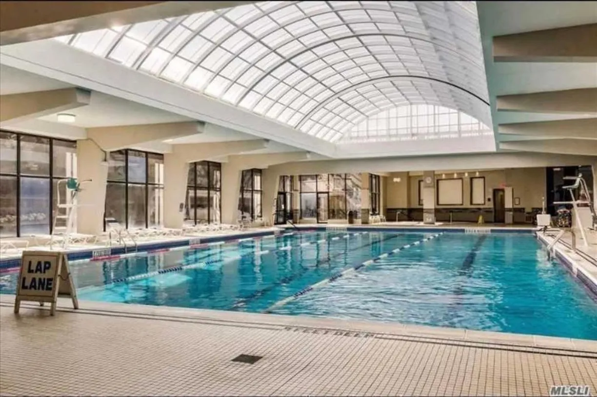 New York City Real Estate | View 2 Bay Club Drive, 1V | 1 Bed, 1 Bath