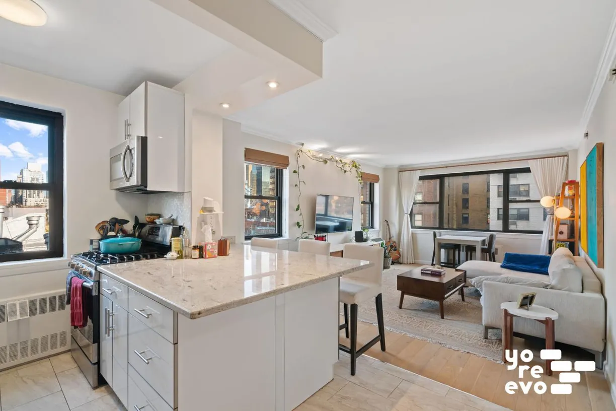 New York City Real Estate | View 357 E 57th Street, 8B | 1 Bed, 1 Bath