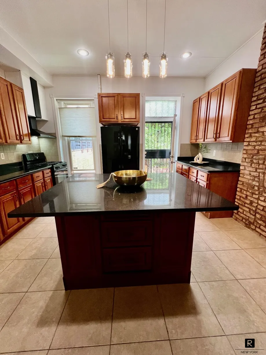 New York City Real Estate | View 145 Chauncey Street | room 2
