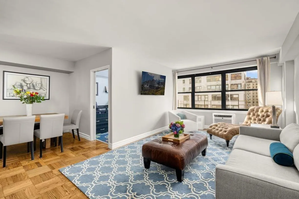 New York City Real Estate | View 399 E 72nd Street, 17H | room 1