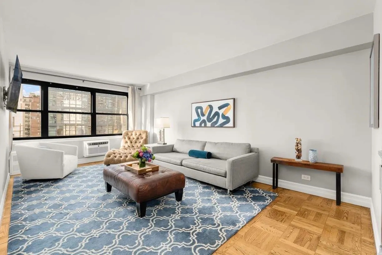 New York City Real Estate | View 399 E 72nd Street, 17H | 2 Beds, 1 Bath