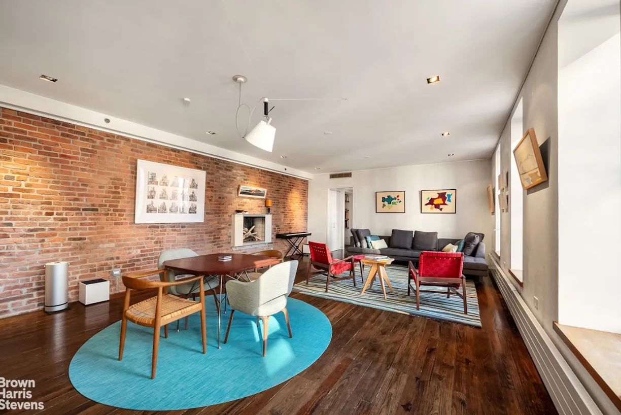 New York City Real Estate | View 209 E 2nd Street, 3 | 2 Beds, 2 Baths