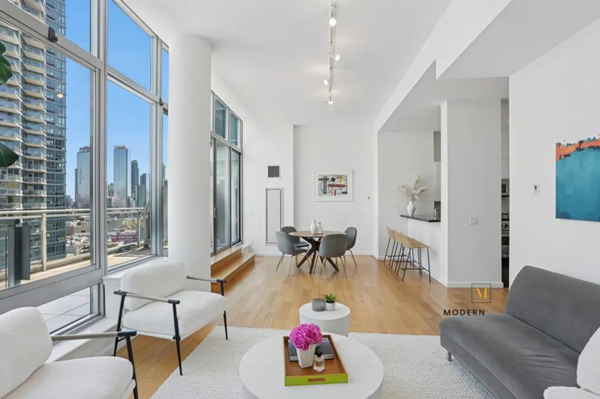 New York City Real Estate | View 46-30 Center Boulevard, PH3 | 2 Beds, 3 Baths