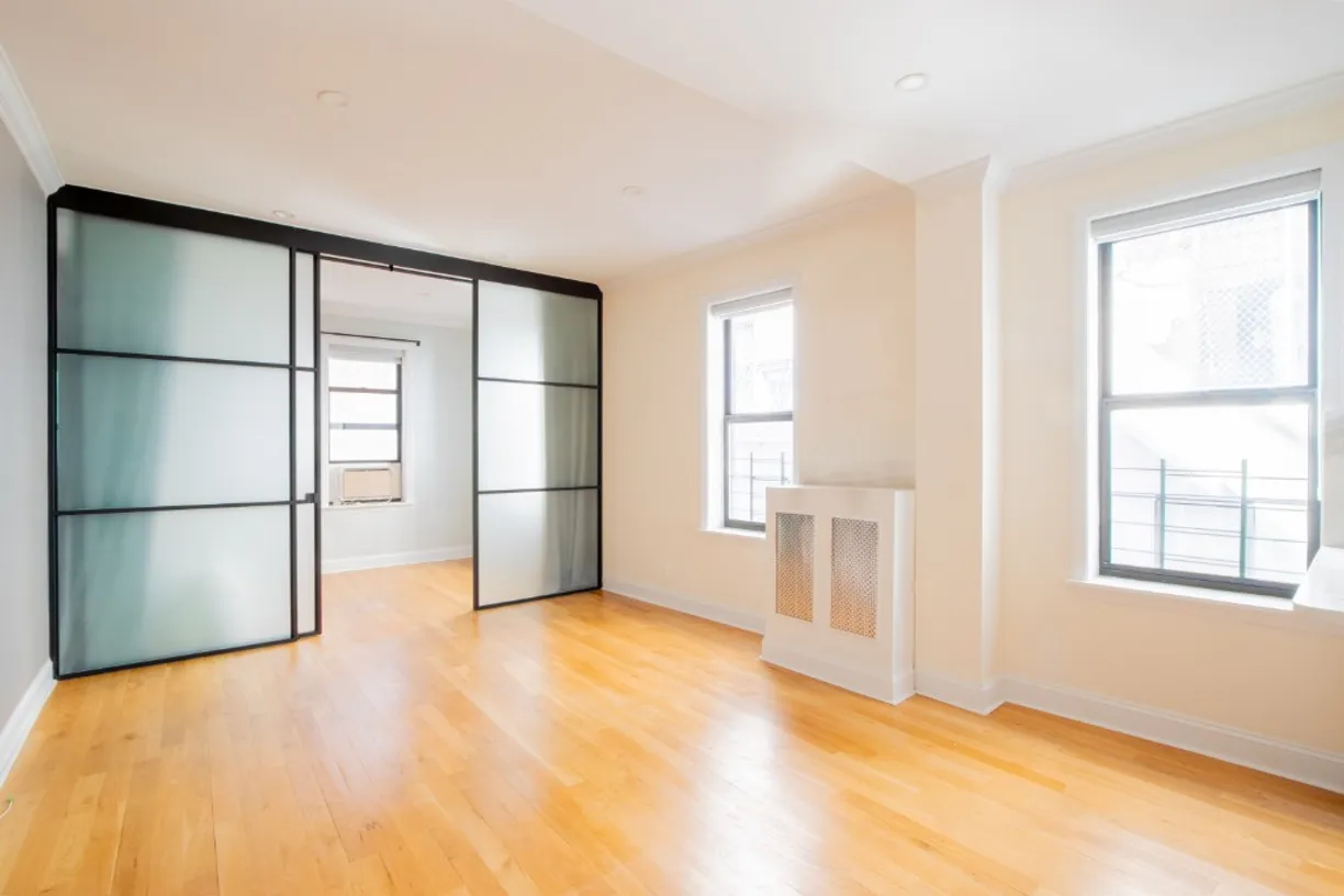 New York City Real Estate | View 24 Bennett Avenue, 41A | room 2