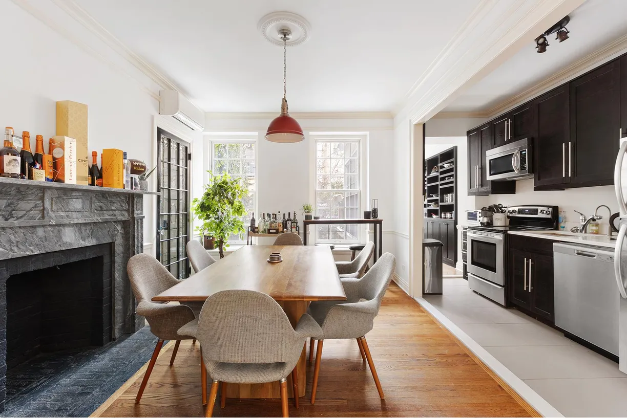 New York City Real Estate | View 118 W Washington Place | room 2