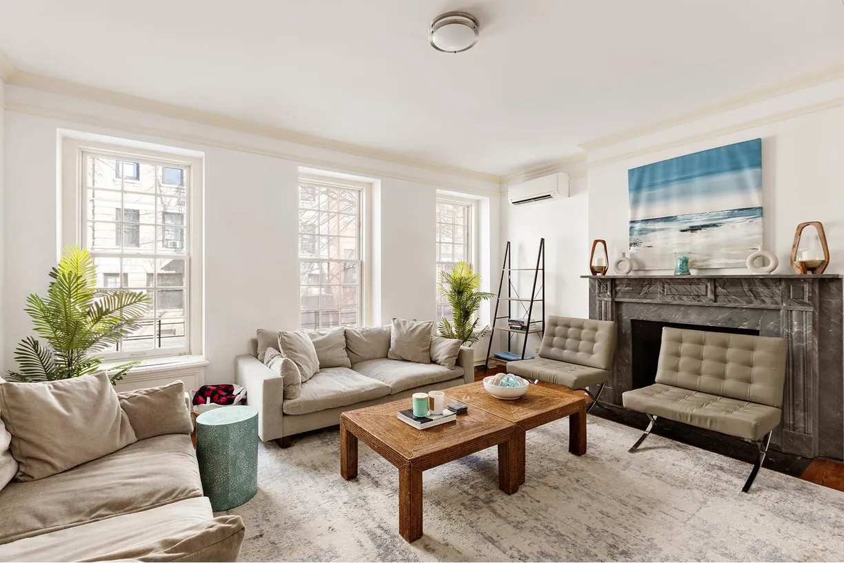 New York City Real Estate | View 118 W Washington Place | room 1