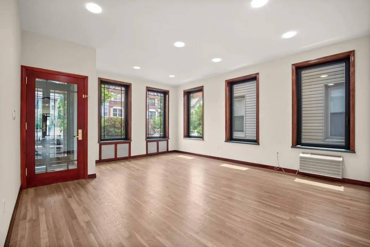 New York City Real Estate | View 3245 Corlear Avenue, 1 | 2 Beds, 3 Baths