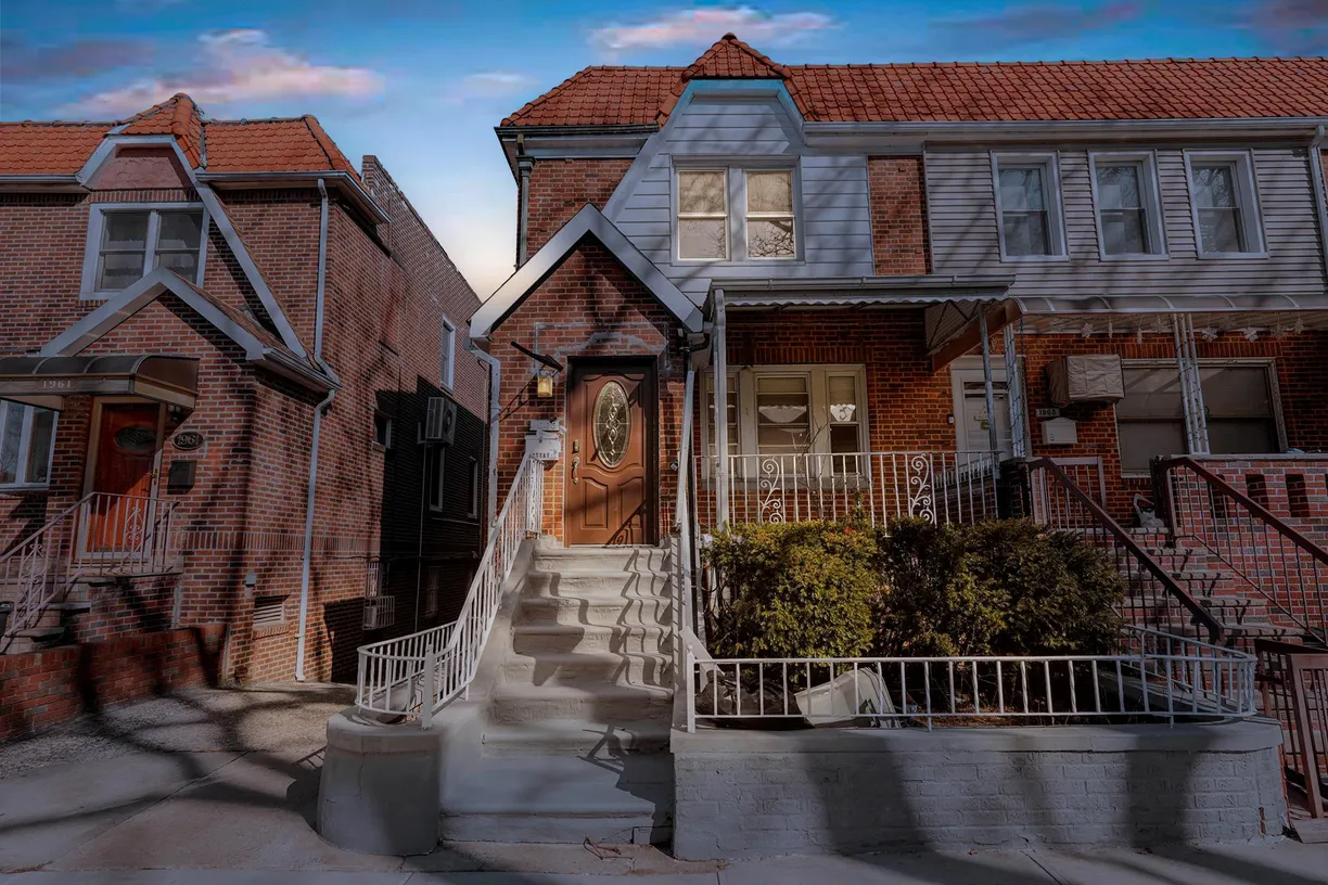 New York City Real Estate | View 1963 E 27th Street | room 1