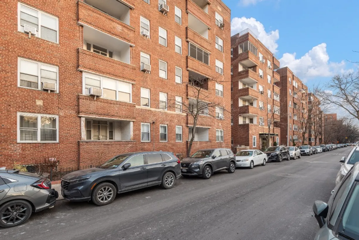 New York City Real Estate | View 34-41 85th Street, 4S | 1 Bed, 1 Bath