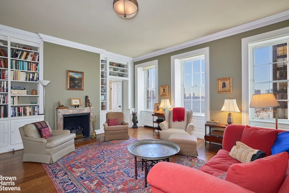 New York City Real Estate | View 1 Beekman Place, 7/8A | room 2