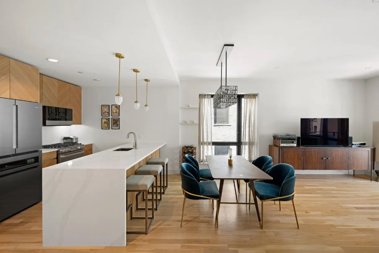 New York City Real Estate | View 11-25 45th Avenue, 3B | room 1