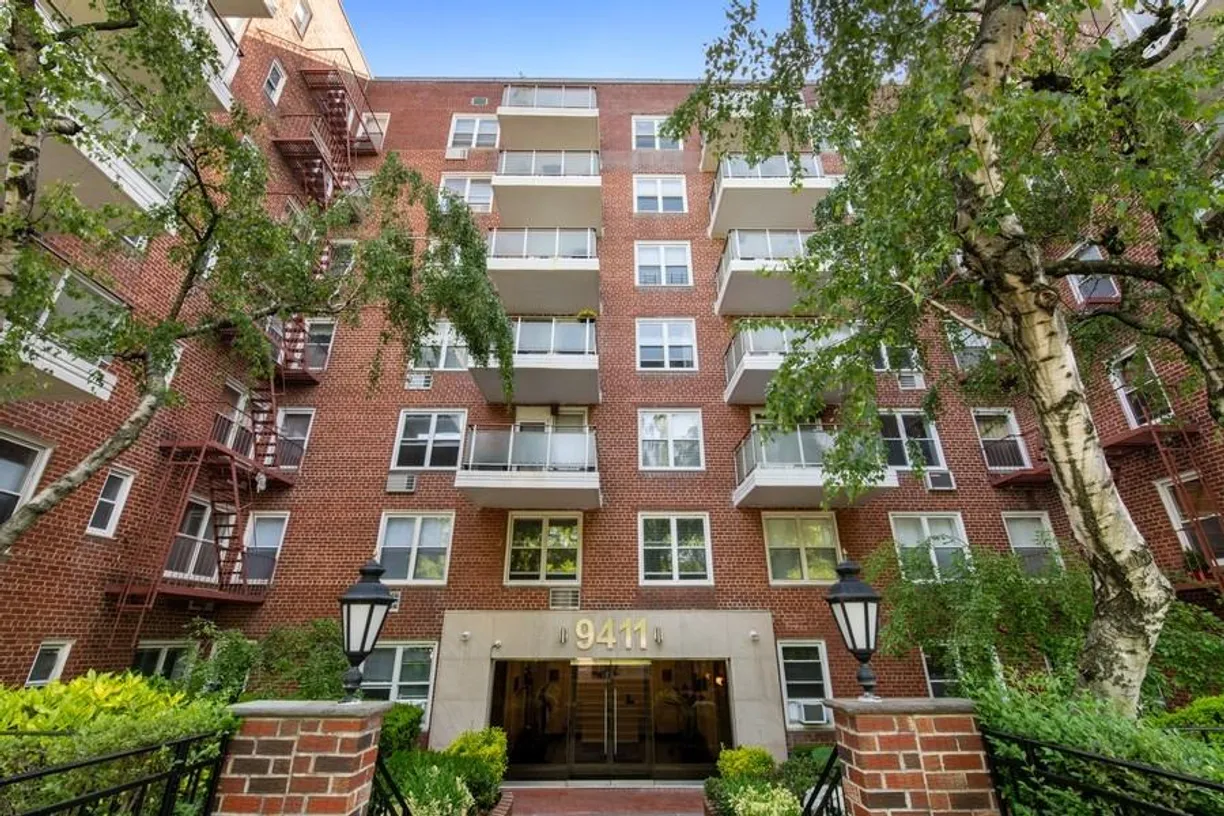 New York City Real Estate | View 9411 Shore Road, 6M | 1 Bed, 1 Bath