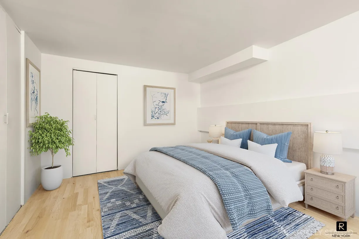 New York City Real Estate | View 211 Thompson Street, LG | room 1